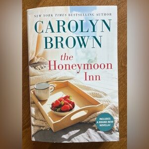 The Honeymoon Inn by Carolyn Brown Softcover Best Selling Author NEW